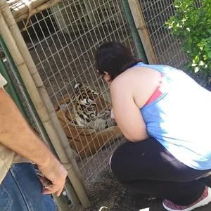 Meet your Posher, Lea